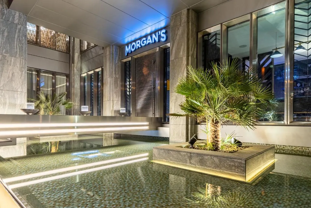 Al Bandar Rotana - Dubai Creek Hotel